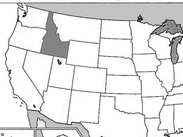 Idaho or Iowa: Which U.S. state is shaded in grey?