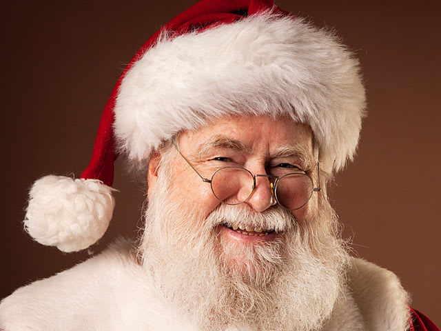 do-you-know-the-names-for-santa-around-the-world-playbuzz