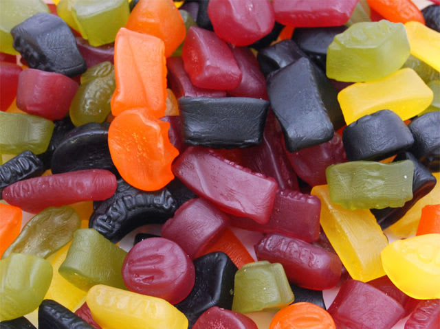 Do You Know The Names Of These Classic British Sweets? | Playbuzz