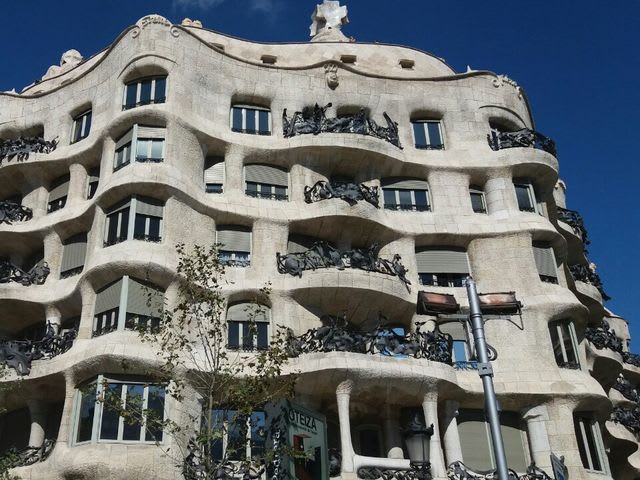 Egy kis rendhagyó architektúra: