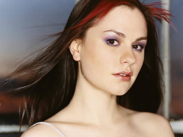 Celebrity #tbt: Which Famous Person Did This Cute Kid Grow Up To Be