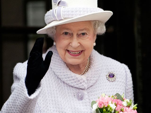 How Well Do You Know Queen Elizabeth II? | Playbuzz