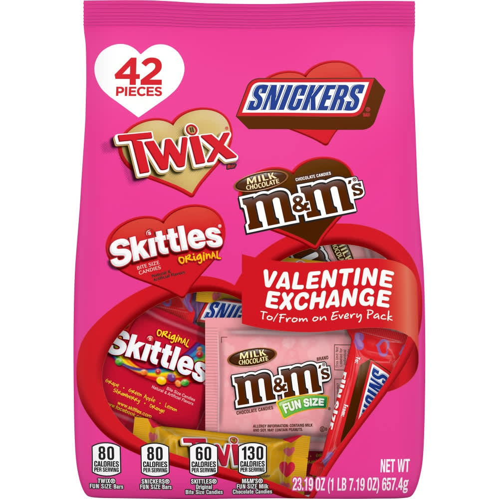 M&M's Milk Chocolate Fun Size Candies Valentine Exchange Bag, 27