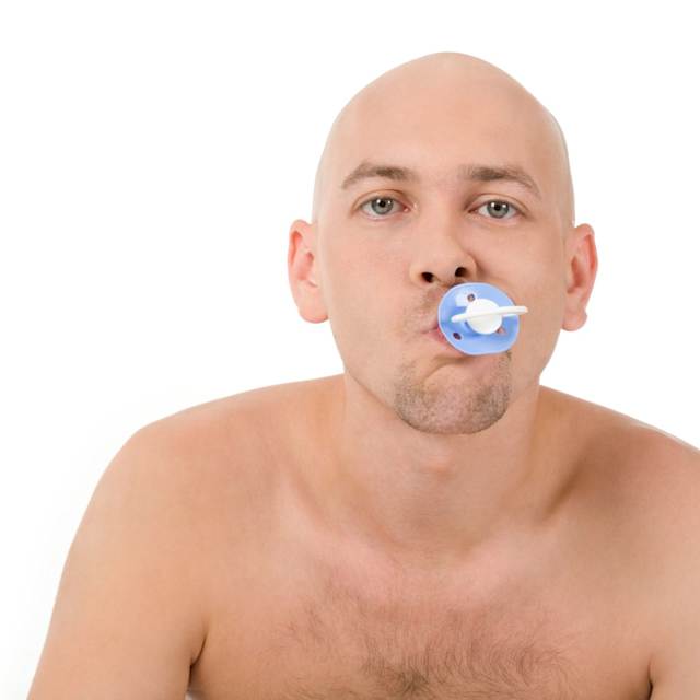 אבא של הילד עם קרחת גם התינוק יוולד  עם קרחת 