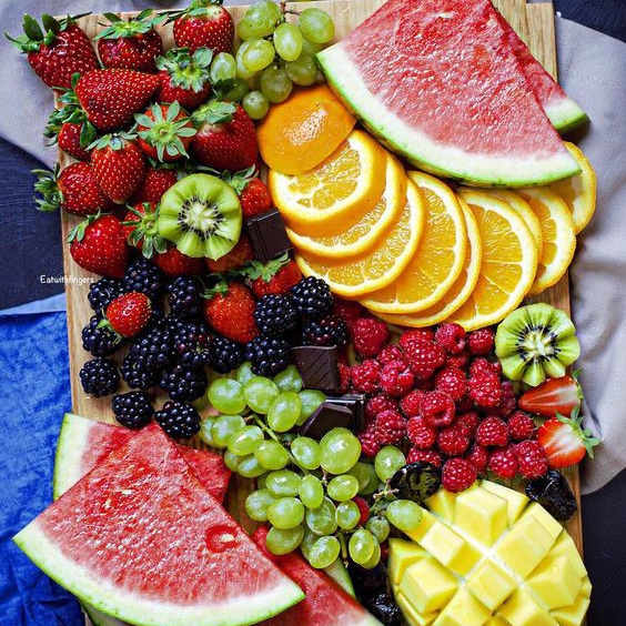 Large amounts of fruit.