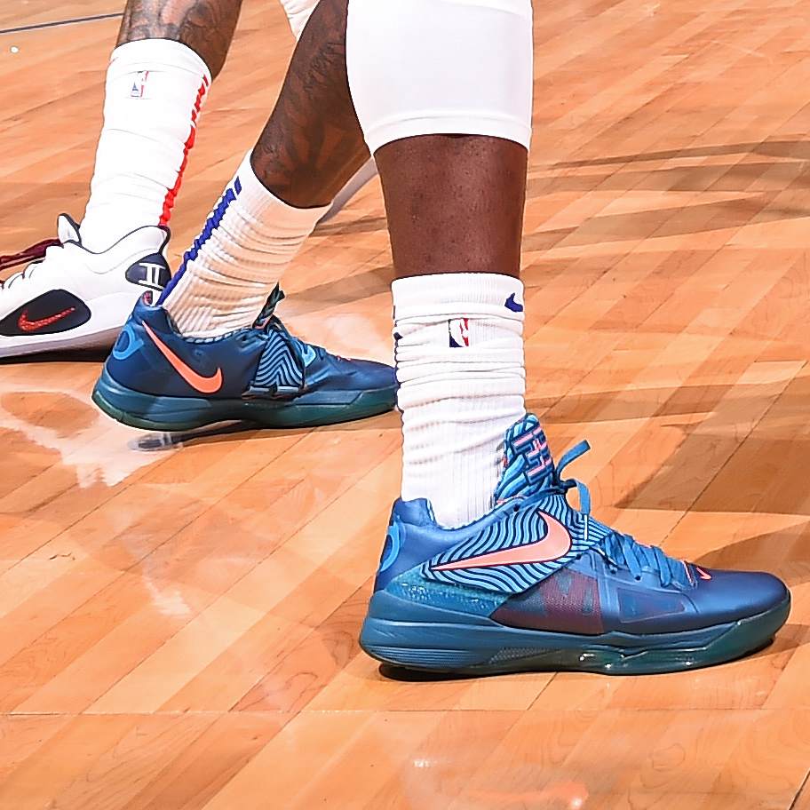 Kyrie 4 goosebumps new arrivals