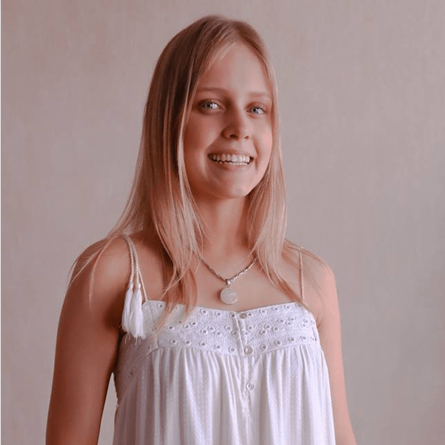 Kiara Wipplinger - Misiones