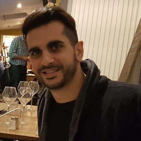 Yaniv