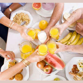 Ich muss los, bin mit Freunden zum Brunchen verabredet