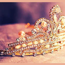 CROWN 