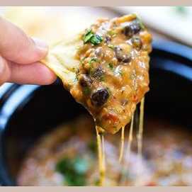 Cheesy Chili Dip