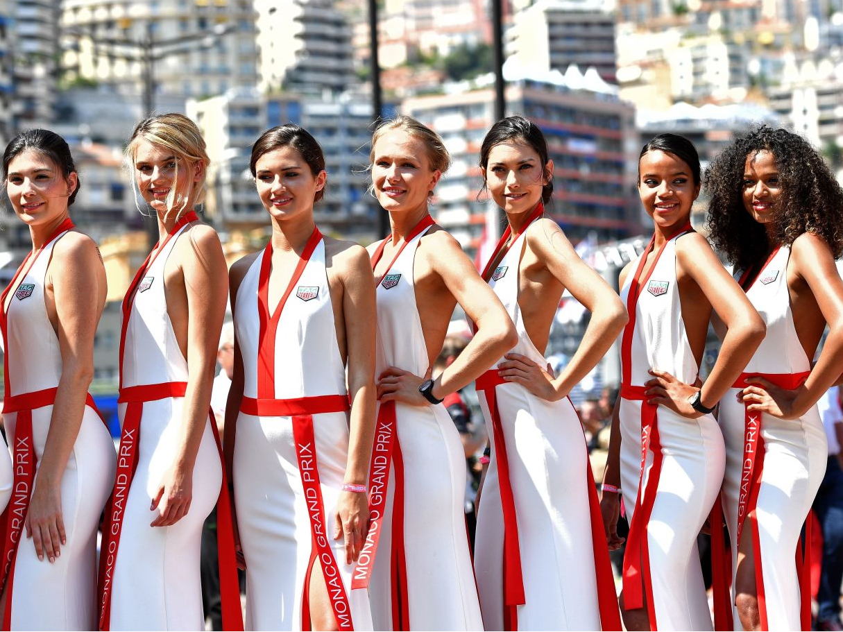 f1 grid girls