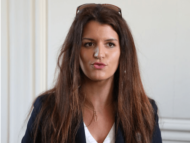15 ans, c'est ma conviction personnelle, et c'est aussi ce qui ressort des études en ligne menées auprès de la population et des ateliers du Tour de France de l'Egalité.