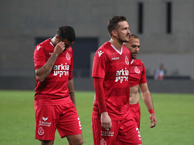 הפועל ת"א עדיין לא ניצחה את אשדוד העונה (פעמיים תיקו). יותר מזה, מתוך 43 איומים שהיו לה בשני המשחקים, היא מצאה את השער של יואב ג'ראפי רק פעם אחת