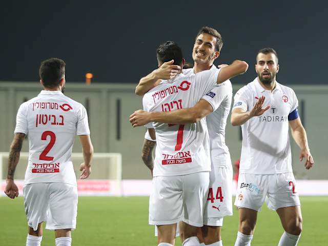 הפועל ב"ש היא הקבוצה במשחקיה היו הכי הרבה פנדלים - 12 במספר (9 לזכותה ו-3 לחובתה), נתניה מדורגת במקום השלישי בנתון זה עם 8 (6 לזכותה ו-2 לחובתה)