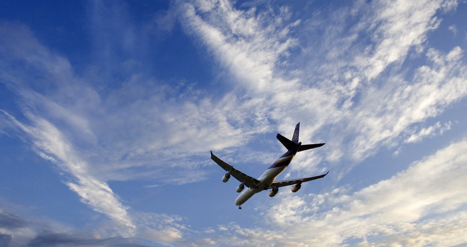 Du fliegst von Zürich nonstop nach Bangkok. Wie lange dauert der Flug?
