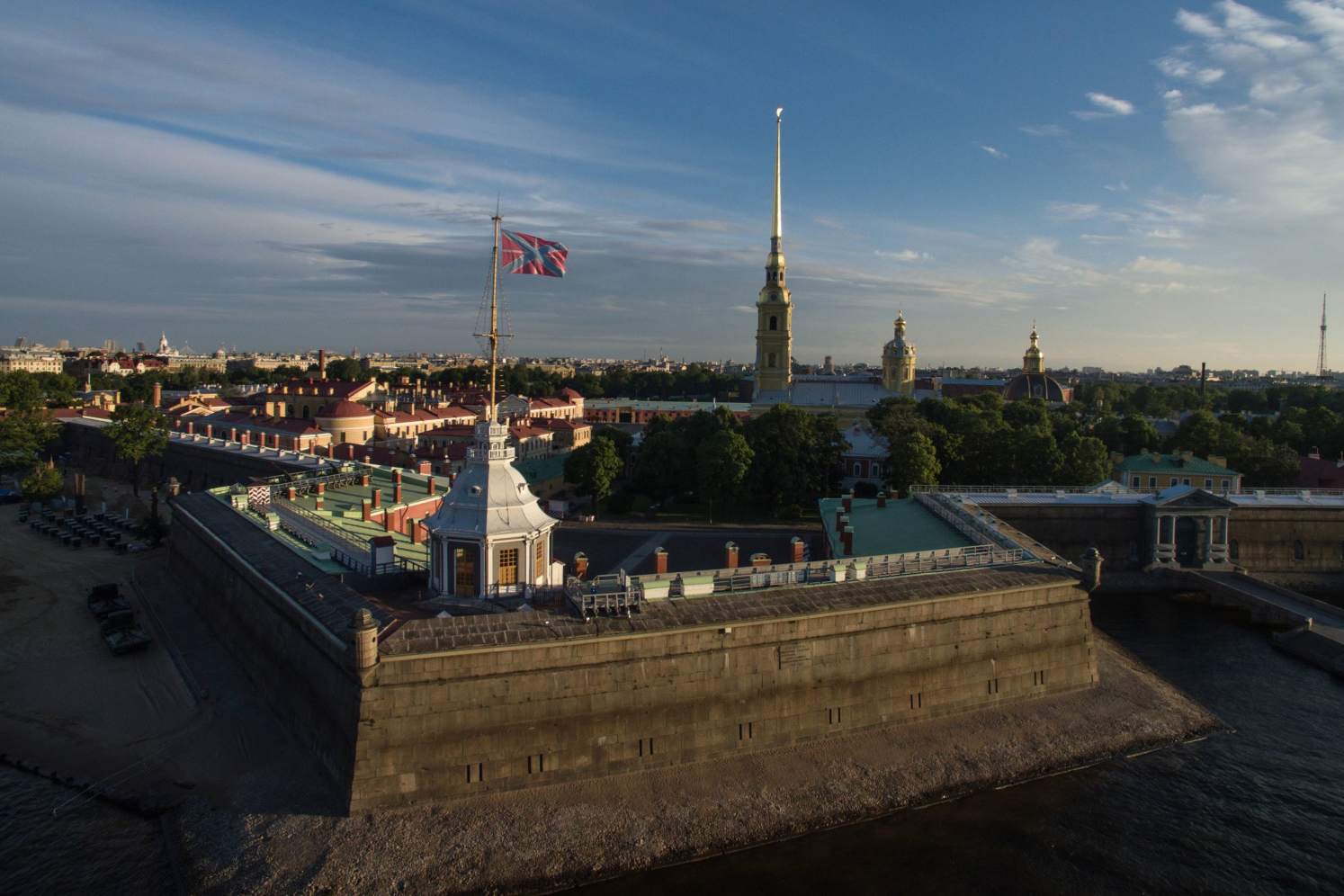 ロシアの傑作建築物を建てたのはどの国の建築家? ロシア人 ロシアの傑作建築物を建てたのはどの国の建築家? ロシア人