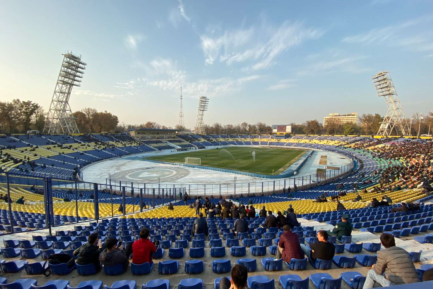 ugadaj stranu po foto stadiona test ot