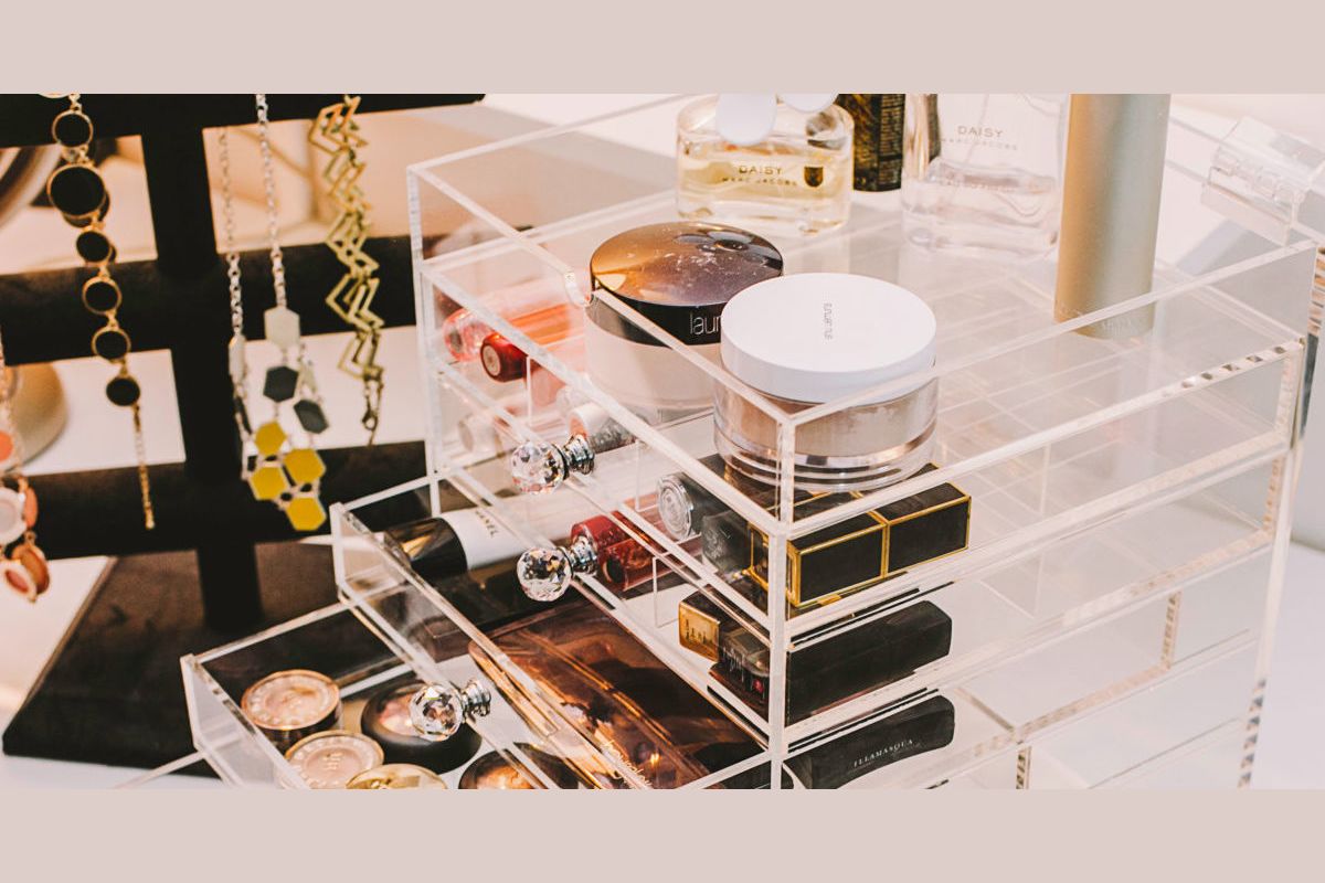 15 Nifty Makeup Storage Hacks You Need In Your Life