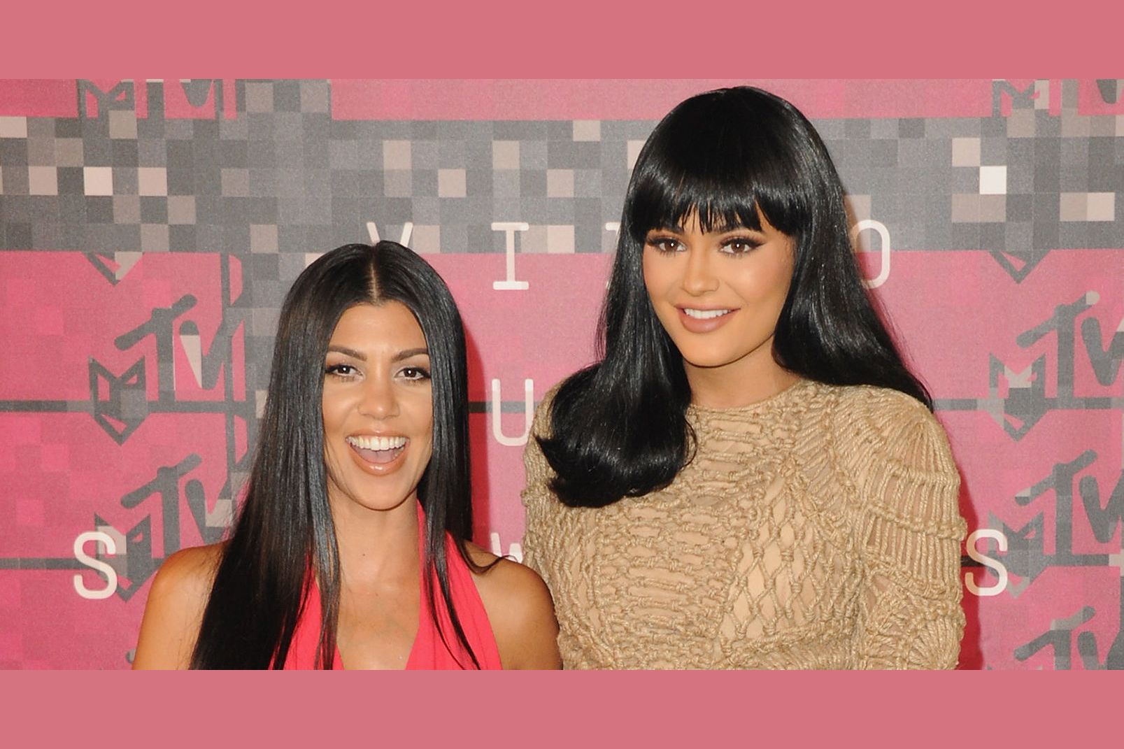 Can You ID Kourtney And Kylie Just By Their Outfits?