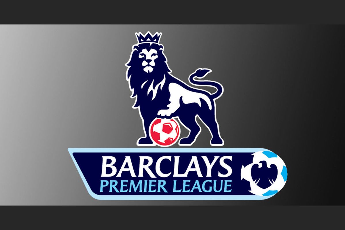 Лестер сити чемпион англии. Апл 2015 2016. Лестер чемпион англии 2016. Апл 2014-2015. Aguero chelsea kit.