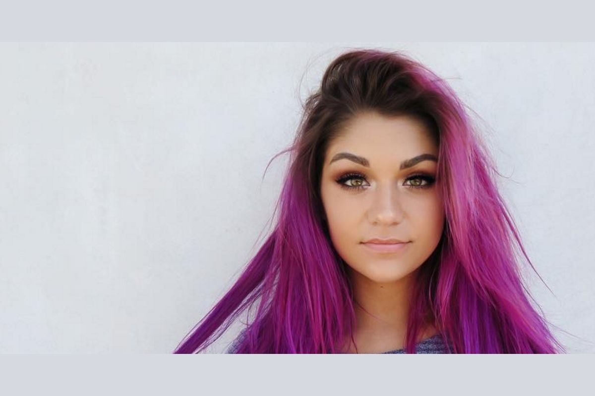 Which Andrea Russett Hairstyle Should You Have?