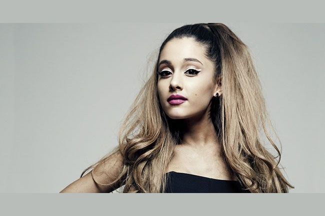 10 Facts About Ariana Grande