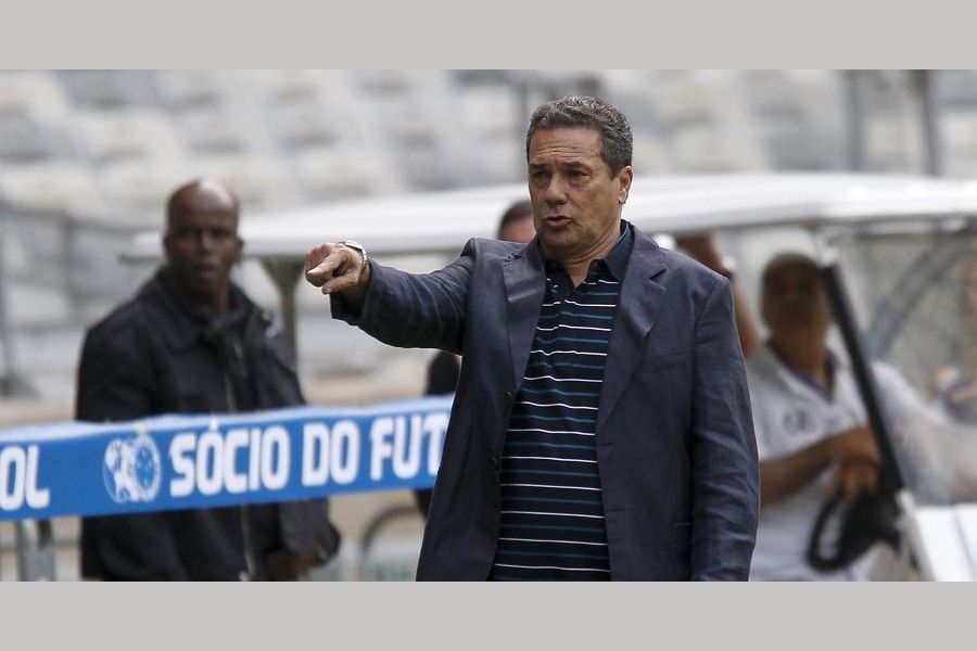 Quem deve ser o novo técnico do Corinthians?