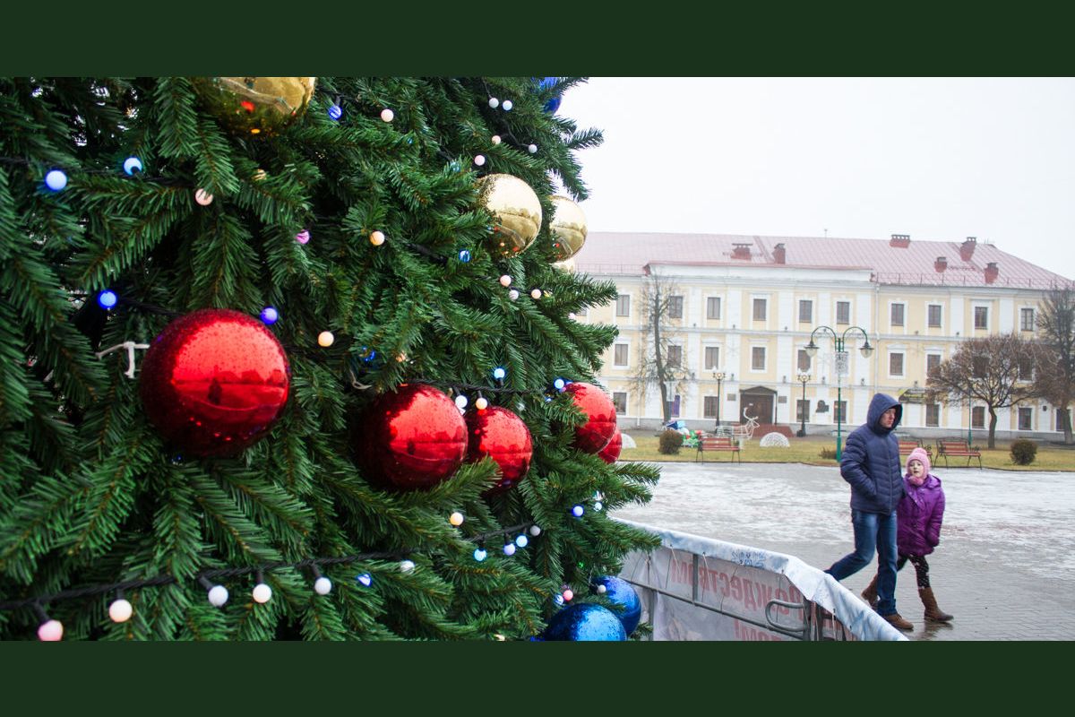 Где поставить елку в Серебрянке?