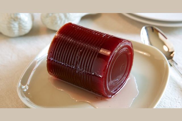 what-eating-cranberry-sauce-does-to-your-body