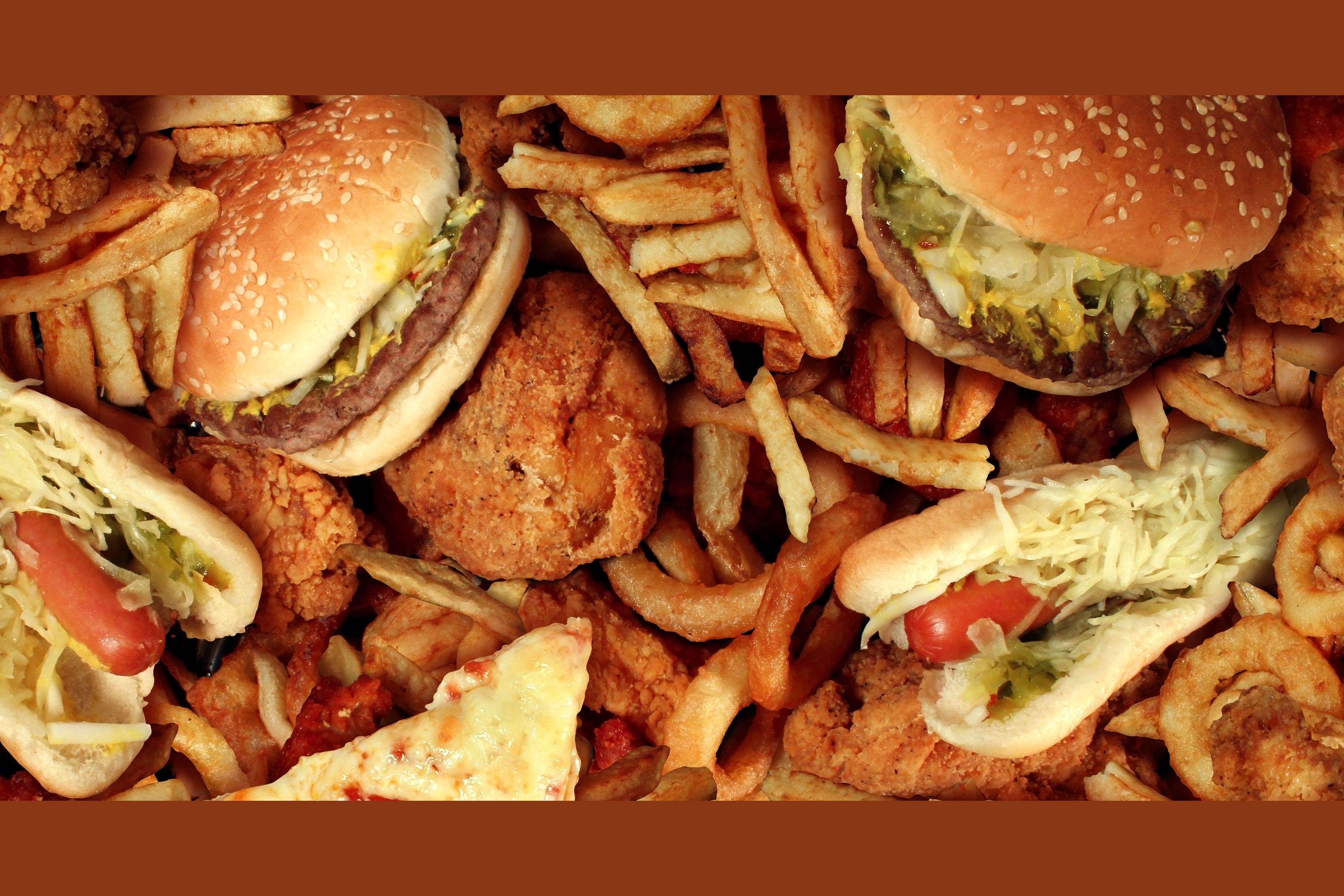 Junk food. Фаст фуд Боул. American food preferences.