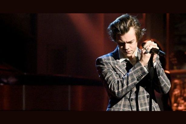 Louis tomlinson unseen Guess The Song: Harry Styles Album Edition