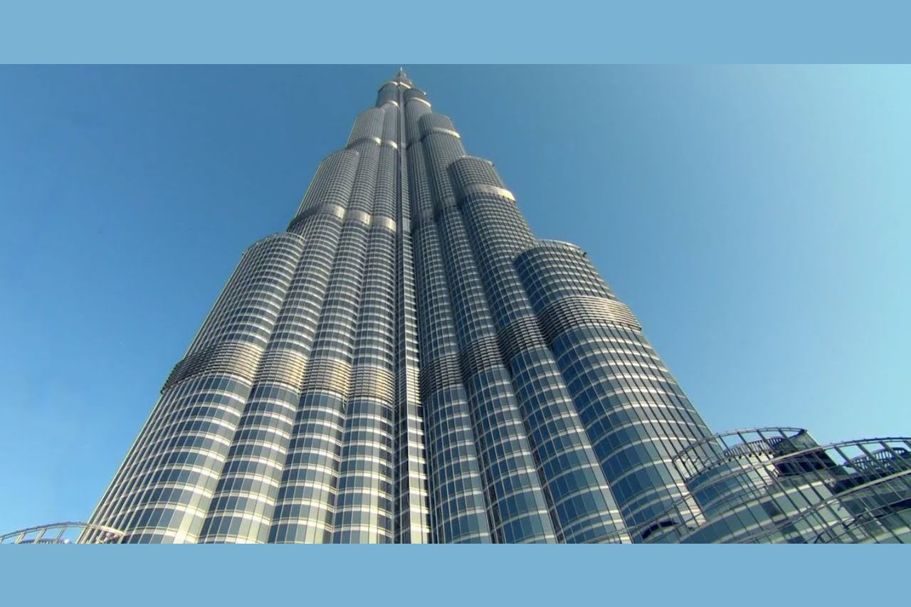 Башня бурдж халифа этажей. Башня Бурдж Халифа. Здание Бурдж Халифа. Бурдж Халифа 2021. Высокое здание в Дубае Бурдж Халифа.