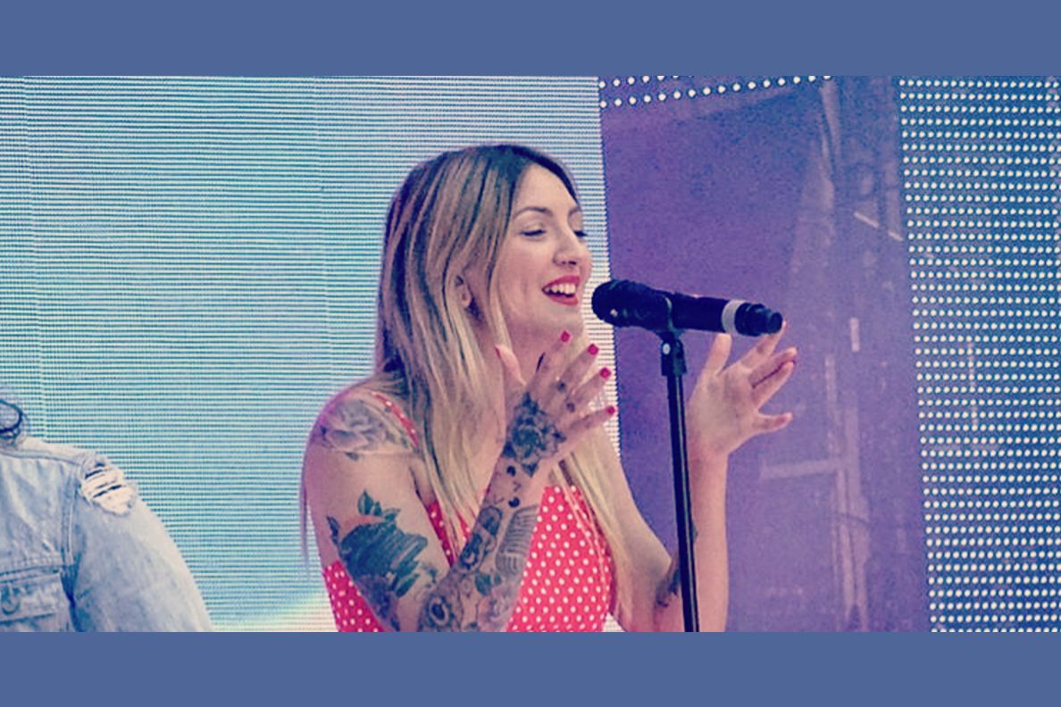 Quiz Finish the Lyric ‘Uh Huh’ by Julia Michaels