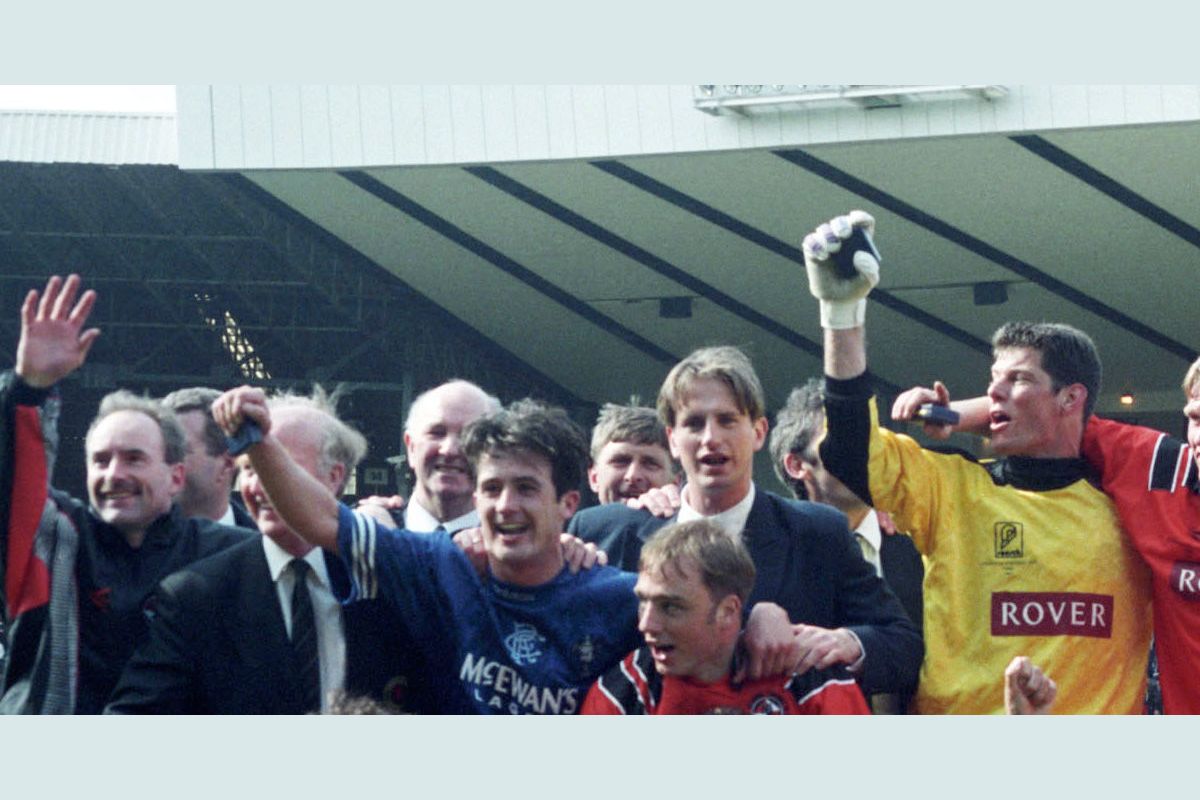 Can you guess these Dundee United footballers from the 90s?