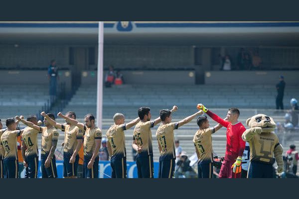 El Himno De Los Pumas Antes De Los Partidos