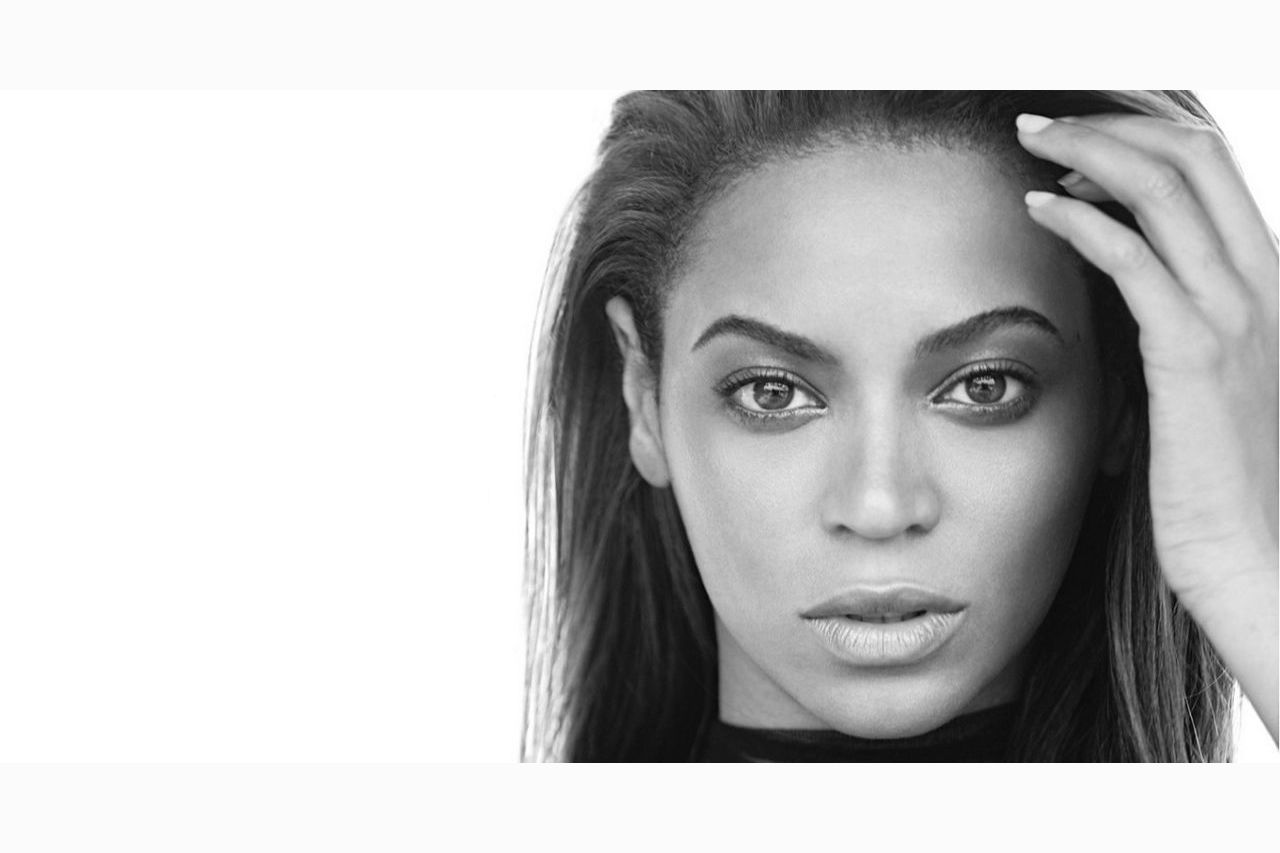 Sasha fierce. I am… Sasha Fierce Бейонсе. Бейонсе Хелло. Halo (песня Бейонсе). Beyonce close up.