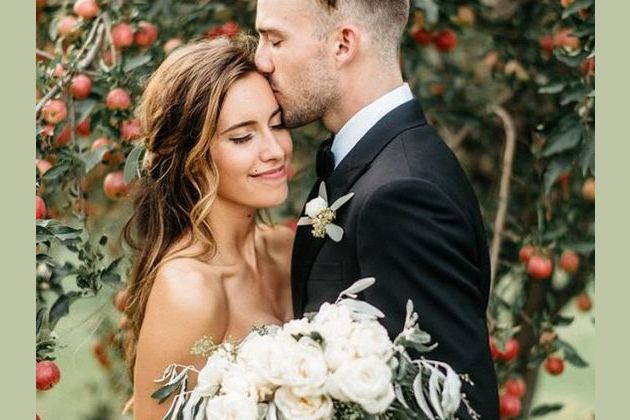 Wedding dress sales playbuzz