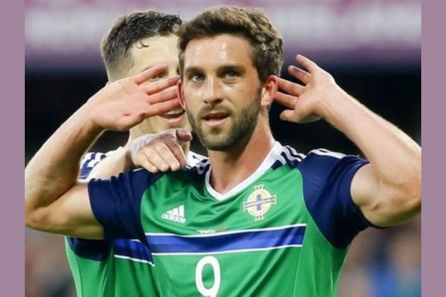 Will Grigg Has Officially Entered The U K Top Ten Chart And The Music Business Is Now On Fire Unser remix von will griggs on fire ich hoffe er gefällt euch bitte liken, kommentieren und abonnieren. playbuzz