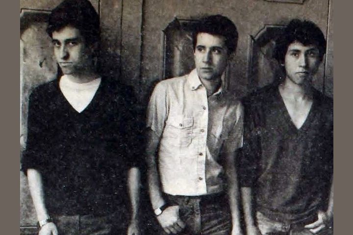 Qué bandas de rock en español de los 80 y 90 reconoces?