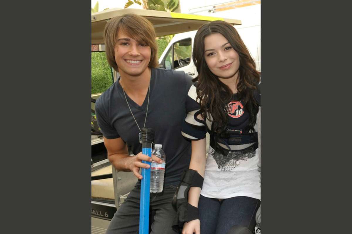 Amor en Nickelodeon: actores que fueron novios en la vida real, image size:1200x800