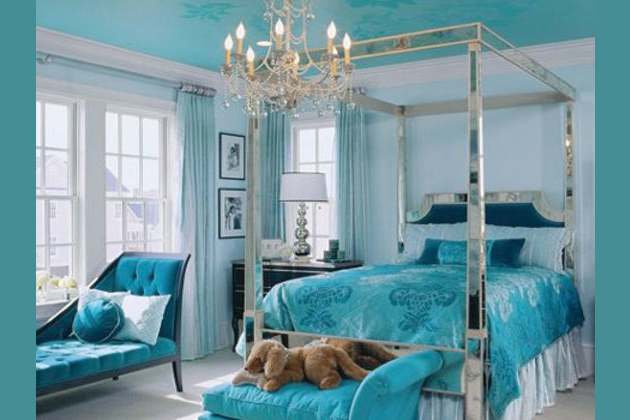 What Does Your Bedroom Decor Say About Your Personality Will it include fuzzy pillows or homespun quilts? what does your bedroom decor say about