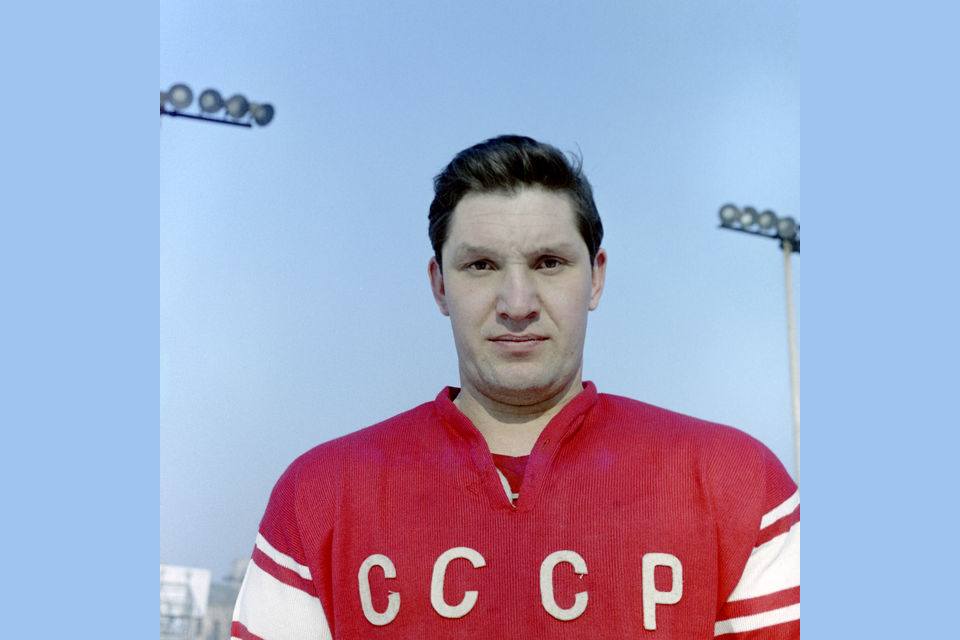 vyberite luchshego hokkeista 60 h godov