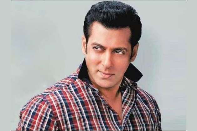 Which Bollywood Actor Is Your Spirit Animal Some of the very popular actors are salman khan shahrukh khan ranbir kapoor.