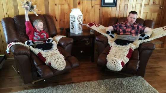 They even have hand warmers!