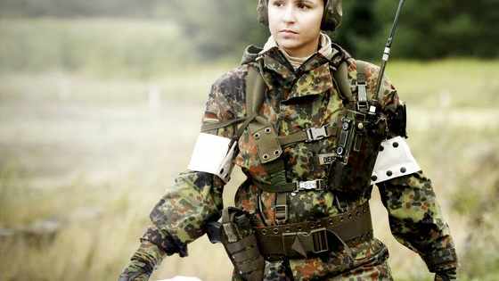 Each army has an official rifle, which is superior?