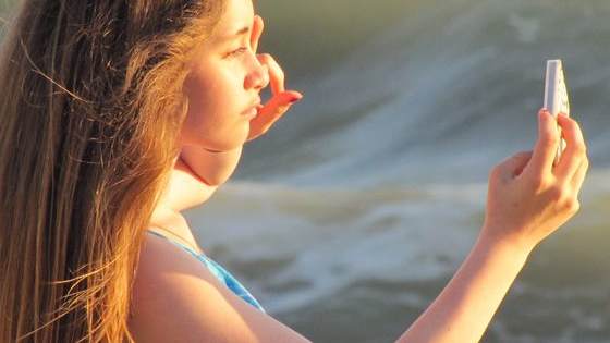 We know you're obsessed with your self-ie. Here are 9 life lessons to live by. Upvote the one that describes *you* best!