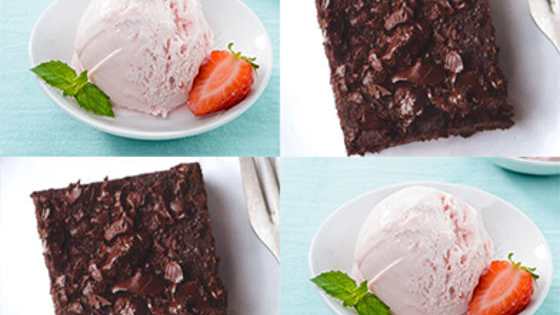 Celebrity fitness trainer and New York Times bestselling author Jorge Cruise shares two dessert recipes that will keep you slim and sweet-tooth satisfied! 