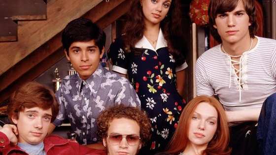 Jackie Burkhart, Steven Hyde, Donna Pinciotti, Fez, Michael Kelso, Eric Forman, Reginald "Red" Forman, Kitty Forman