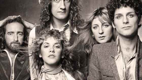 Fleetwood Mac is one of the greatest Bands in Rock History. Now is the time to vote for your favorite songs and watch some great videos too. Be sure to vote and then Like our page. http://www.facebook.com/NamethePlayer